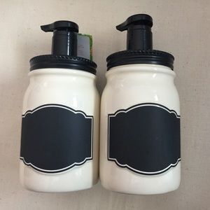 Bath & Body Works Bath - 2 Chalkboard dispensers, Bath and Body works, NEW Bath & Body Works Bath - 2 Chalkboard dispensers, Bath and Body works, NEW